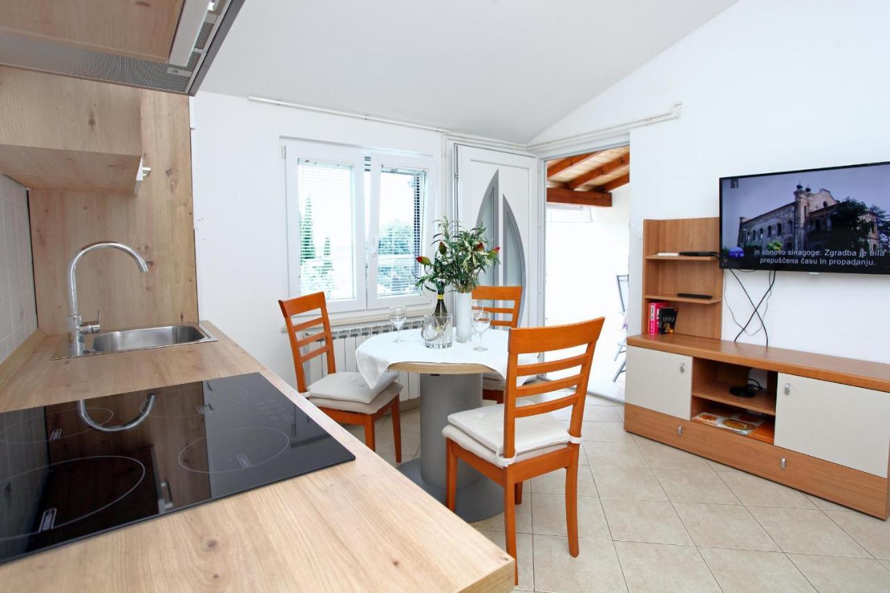 Sea View Apartments Portoroz Zm Extérieur photo